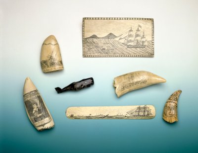 彫刻されたマッコウクジラの歯、19世紀半ば（鯨歯） 作： Unknown artist