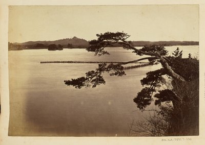 [湖と木々のある風景］ 作： Unknown artist