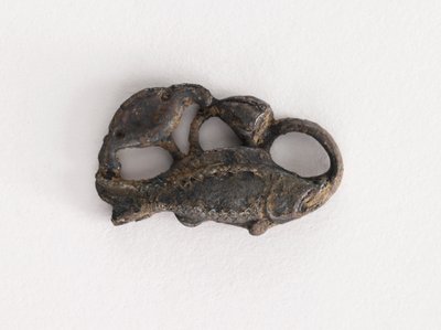 飾り：魚、蓮の葉、蓮の実のさや（F1917.582とペア） 作： Unknown artist