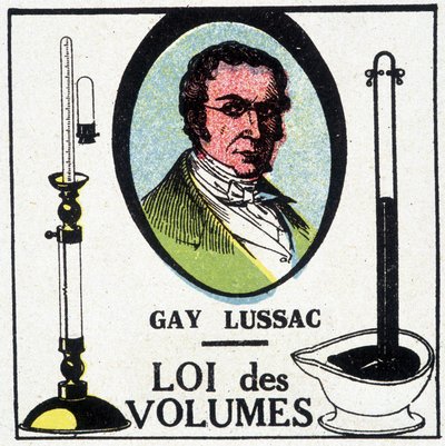 フランスの物理学者・化学者であるルイ・ジョセフ・ゲイ・リュサック（Louis-Joseph Gay Lussac）（1778-1818）の肖像で、体積の法則で表されています。 作： Unknown artist
