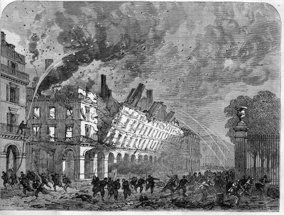 1871年のパリ・コミューン。血なまぐさい一週間（5月22日〜28日）にフェデレ（共産党員）が起こした大蔵省の火災。 作： Unknown artist