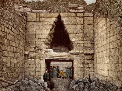 ハインリッヒ・シュリーマン(1822-1890)が主導したミケーネの発掘調査 - ミケーネの正門である獅子の門-。 作： Unknown artist