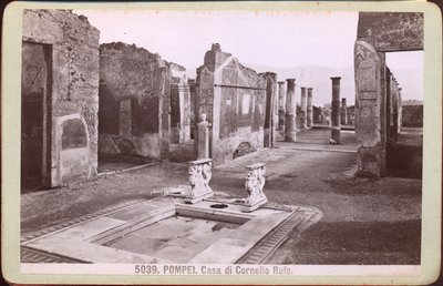 ポンペイのコルネリウス・ルーファスの家、1880年頃（写真） 作： 未知の写真家