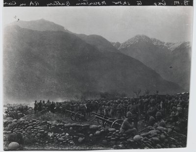 「発砲をやめる」、第1英国山岳砲台、ブラックマウンテン遠征、1891年 作： Unknown photographer