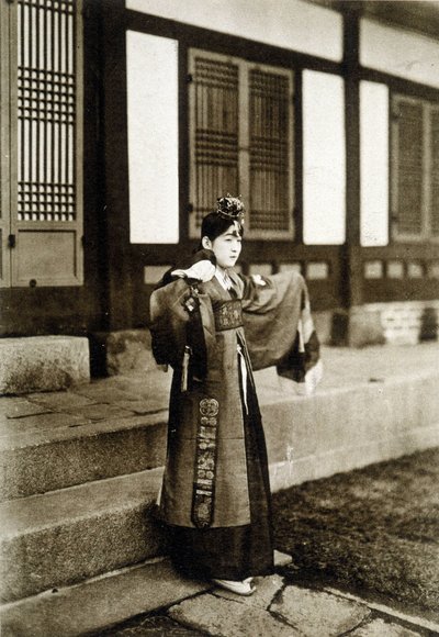 クサン・コリアンヌの踊り子（19世紀後半 作： Unknown photographer