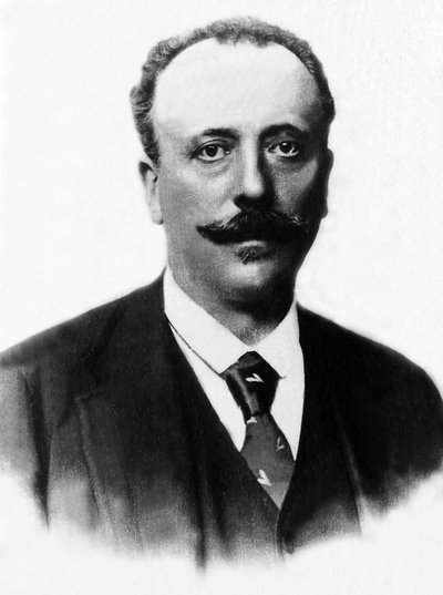 フランスの政治家Adrien Albert Marie Comte de Mun (1841-1914)の肖像。 作： Unknown photographer