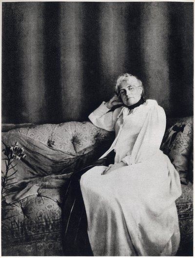 ベルト・モリゾの肖像、1893年頃（モノクロ写真 作： Unknown photographer