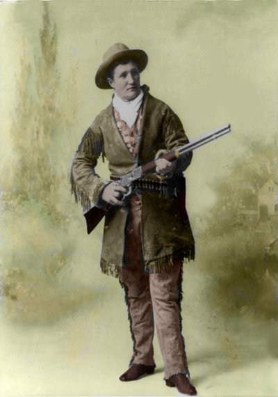 1895年のカラミティ・ジェーン（マーサ・カナリー1852～1903年）の肖像。 作： Unknown photographer