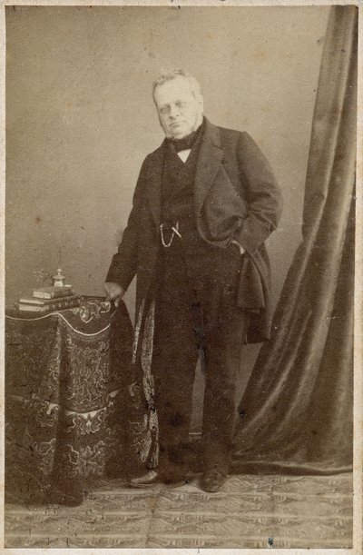 カヴール伯爵カミッロ・ベルソ（1810-61）の肖像 - 1855年頃 作： Unknown photographer