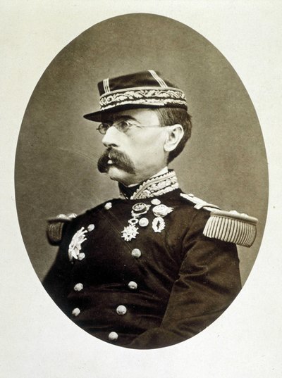 ファイドゥルベ将軍の肖像 作： Unknown photographer