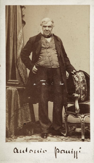 アントニオ・パニッツィ上院議員（1797-1879）の肖像 大英博物館図書館長 作： Unknown photographer