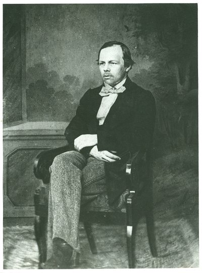 作家フョードル・ミハイロビッチ・ドストエフスキー（1821-1881）の肖像、匿名 作： Unknown photographer