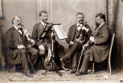 ヨアヒム・カルテットのメンバーの肖像、1900年頃（モノクロ写真） 作： Unknown photographer