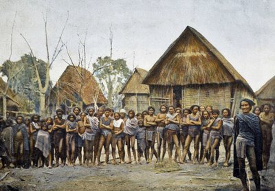 モイ村とコンタイの住民たち（アンナム） 1895年頃 「世界一周」 19世紀後半 作： Unknown photographer