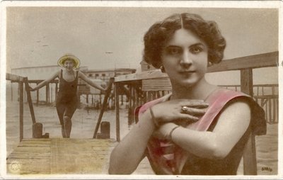 水着の女性、c。 1908年（はがき） 作： Unknown photographer
