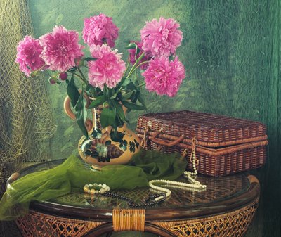  作： UstinaGreen