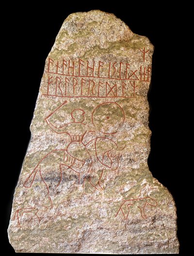 犬を連れたバイキングの騎手を表すルーン文字が刻まれたステイル（石材 作： Viking Viking