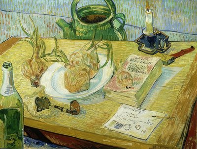 製図板、パイプ、玉ねぎ、シーリングワックスのある静物。 1889 作： Vincent van Gogh