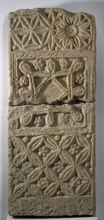 西ゴート族の墓石、5〜6世紀 作： Visigothic