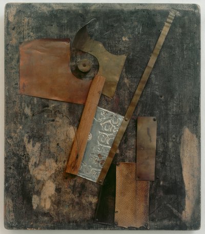 絵画的レリーフ 作： ウラジミール・レフグラヴォヴィッチ・タットライン