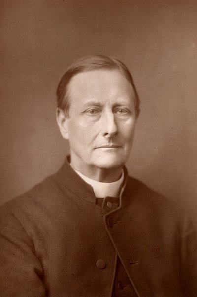 "Sabine Baring-Gould (1834-1924) イギリスの聖職者、作家、讃美歌作者。最も有名な賛美歌は "Onward, Christian Soldiers"(woodburytype)。 作： W. and D. (after) Downey