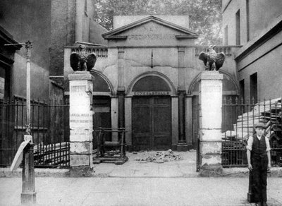 1926-1927年、ロンドン、ホクストンの境界にあるギリシャ劇場。 作： Whiffin