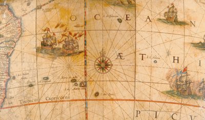 地球儀1645-48から大西洋での戦闘船の詳細 作： Willem Blaeu
