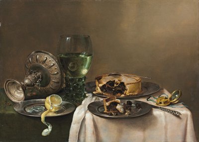 Pronkの静物画、ローマ、ひっくり返されたシルバーのタッツァ、半分皮をむいたレモンのピュータープレート、パイ、時計、ナイフ、1631 作： Willem Claesz. Heda