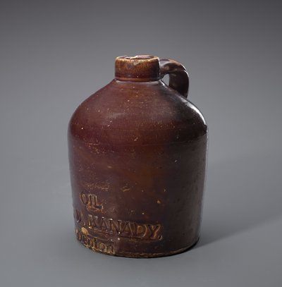 クォートジャグ、c。 1890-1905（すべり釉石器） 作： William (attr.to) Wilson