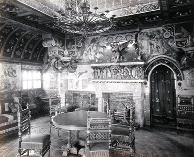 ウィリアム・バージェスの家のダイニングルーム（写真 作： William Burges