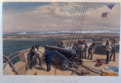 T.ピッケンによって刻まれた海からのセバストポル、「東の戦争の座席-最初のシリーズ」、Colnaghi und Co.、1855から出版 作： William Crimea Simpson