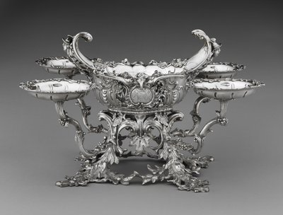 Epergne 作： William Cripps