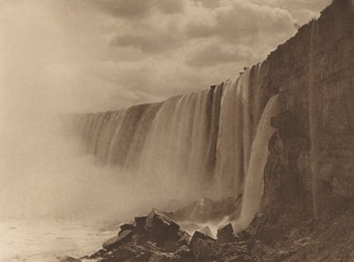 1899年、ナイアガラの滝。 作： William D Murphy
