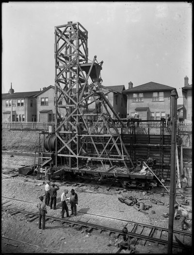 1910年63通り、ブルックリン、1914年にコンクリートミキサーを建てる 作： William Davis Hassler