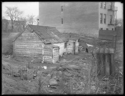KEバリー不法占拠者の小屋、場所不明、c.1911 作： William Davis Hassler