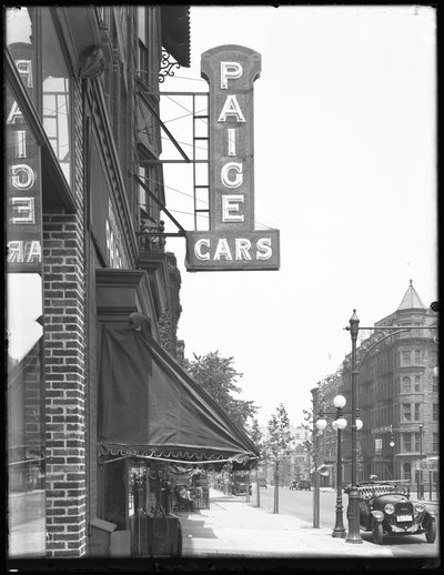 1916年7月13日、ブルックリンの1410 Bedford AvenueでPaige Carsが署名 作： William Davis Hassler
