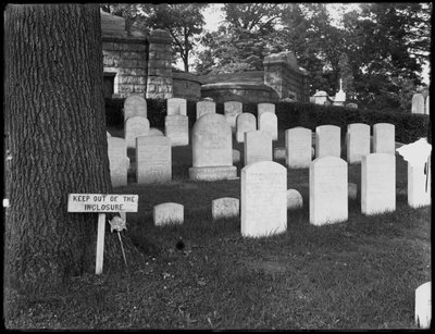 ワシントンアービングの墓、スリーピーホロー墓地、タリータウン、ニューヨーク、1914年7月8日 作： William Davis Hassler