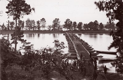 ジェームズ川に架かるポンツーン橋、カリフォルニア州。 1864年。 作： William Frank Browne