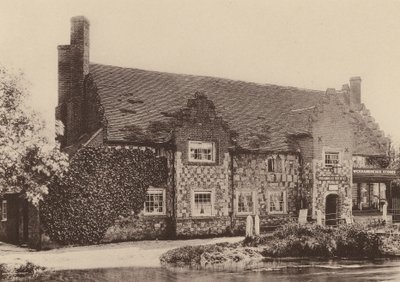 ケント州ウィックハンブローの郵便局（モノクロ写真） 作： William Galsworthy Davie