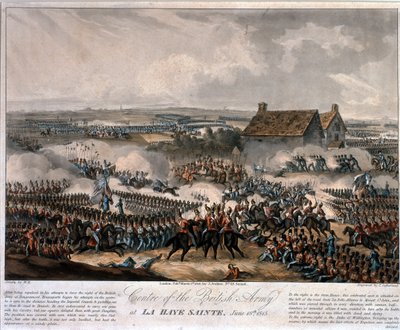 ウォータールーの戦いの最中のラヘイサントにあるイギリス軍の中心、トーマスサザーランド作、1816年（着色されたアクアチント） 作： William Heath