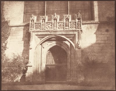 1843年4月、オックスフォード、マグダレン・カレッジの古いドア（写真） 作： ウィリアム・ヘンリー・フォックス・タルボット
