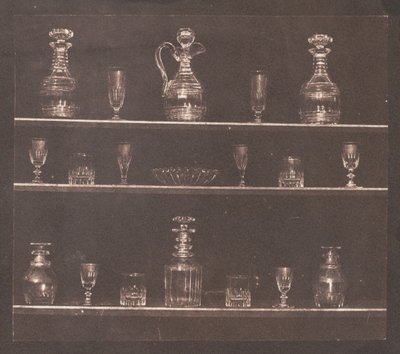 ガラス製品、1844年。 作： William Henry Fox Talbot