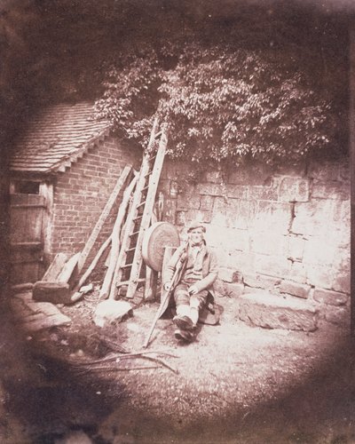松葉杖を持つ男、1844 作： William Henry Fox Talbot