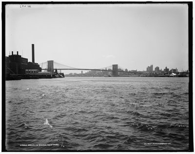 ブルックリン橋、ニューヨーク、1900年頃 作： William Henry Jackson