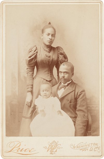 マシュー、メアリー、ローレンス・テイラー（c.1894年（写真） 作： ウィリアム・ヘンリー・レイク・プライス