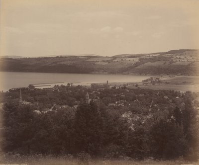 セネカ湖とワトキンス,c.1895年（写真） 作： ウィリアム・ハーマン・ラウ