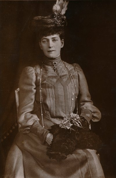 イギリスのエドワード7世の王妃であるアレクサンドラ、1905年 作： William Slade Stuart