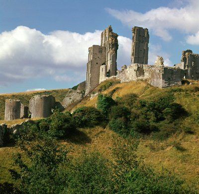 コーフ城、11世紀 作： William the Conqueror