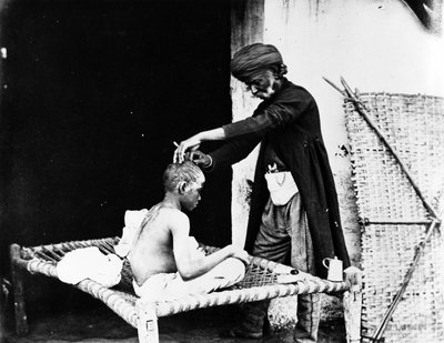 理髪師、1870年代 作： Willoughby Wallace Hooper