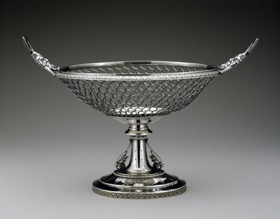フルーツスタンド、c。 1860-1875（シルバー） 作： Wood and Hughes
